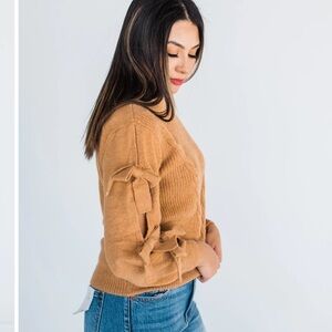 Molly Bracken Bow sleeve cable knit sweater